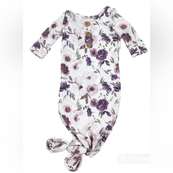 Caden Lane Other - Caden Lane Knotted Dusty Purple Floral
Gown